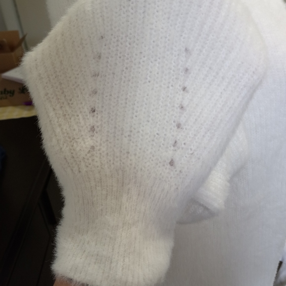 SOLD GAP | small fuzzy duster cardigan - Picture 6 of 8